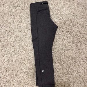 Gray lululemon crop leggings